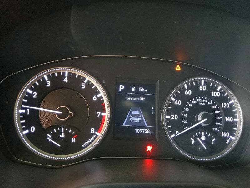 2019 HYUNDAI SANTA FE SE 9