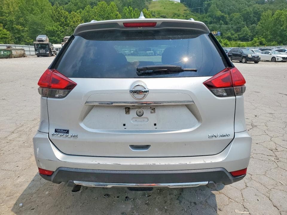 2017 NISSAN ROGUE SV 6