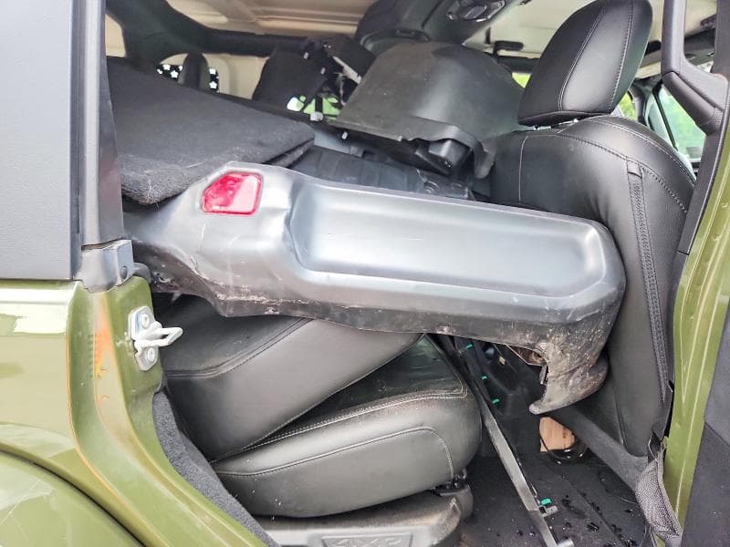 2022 JEEP WRANGLER UNLIMITED SAHARA 4XE 11