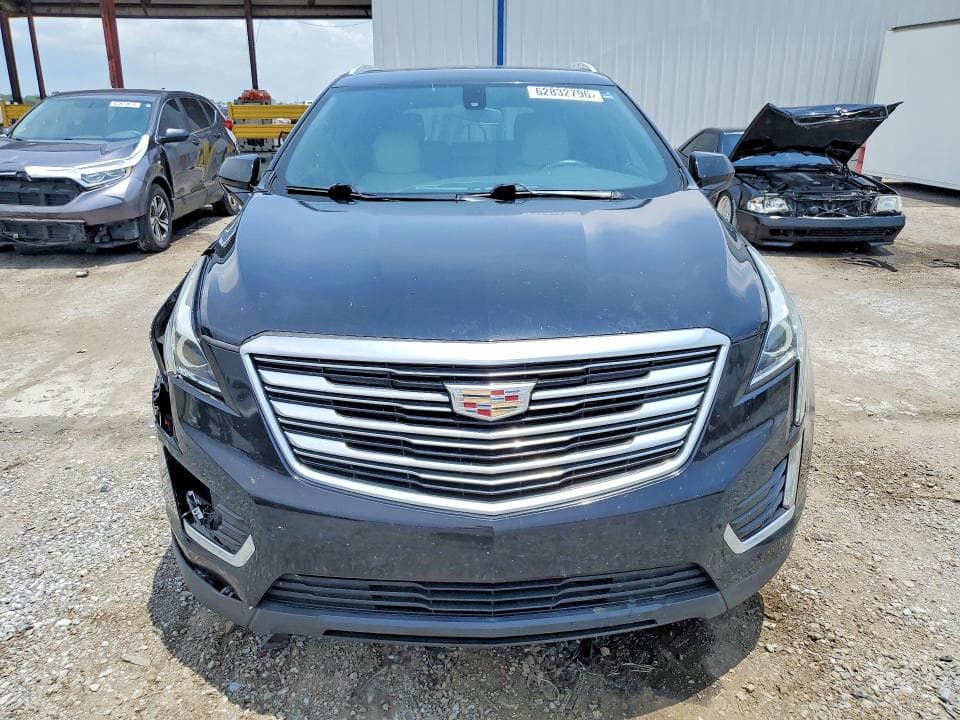 2017 CADILLAC XT5 5