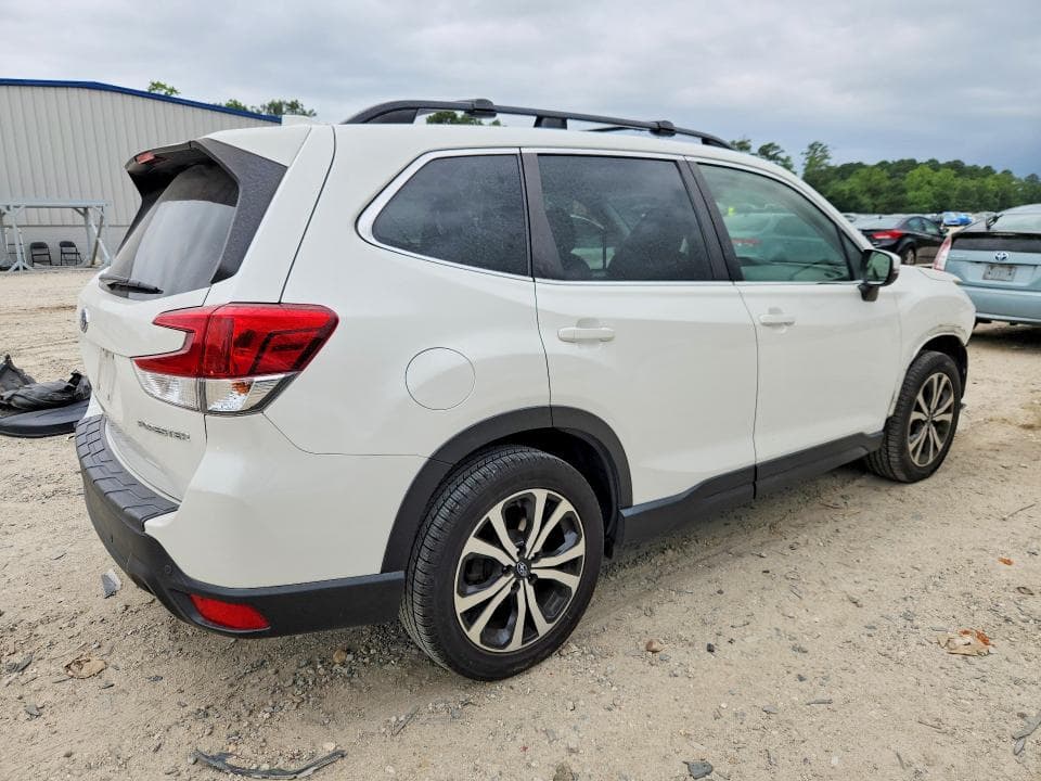 2020 SUBARU FORESTER LIMITED 3