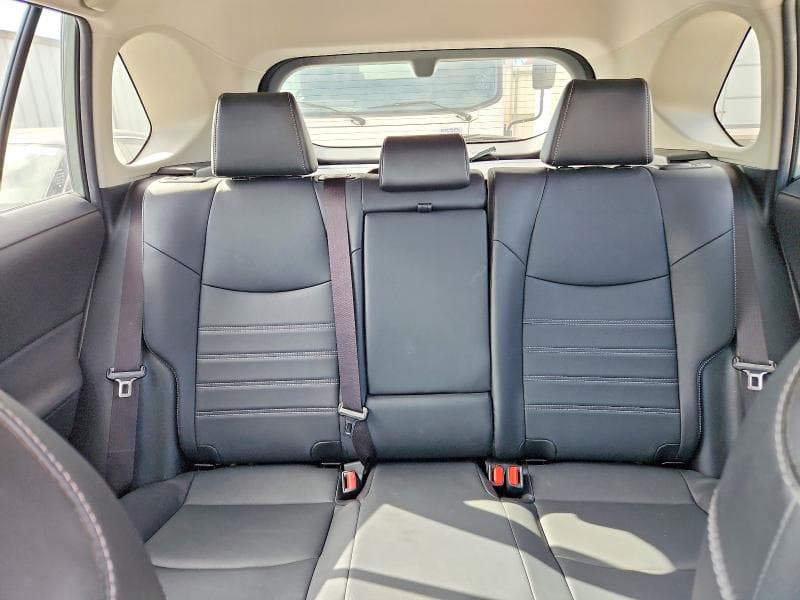 2021 TOYOTA RAV4 XLE PREMIUM 10