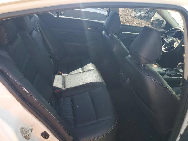 2019 NISSAN ALTIMA SL 10