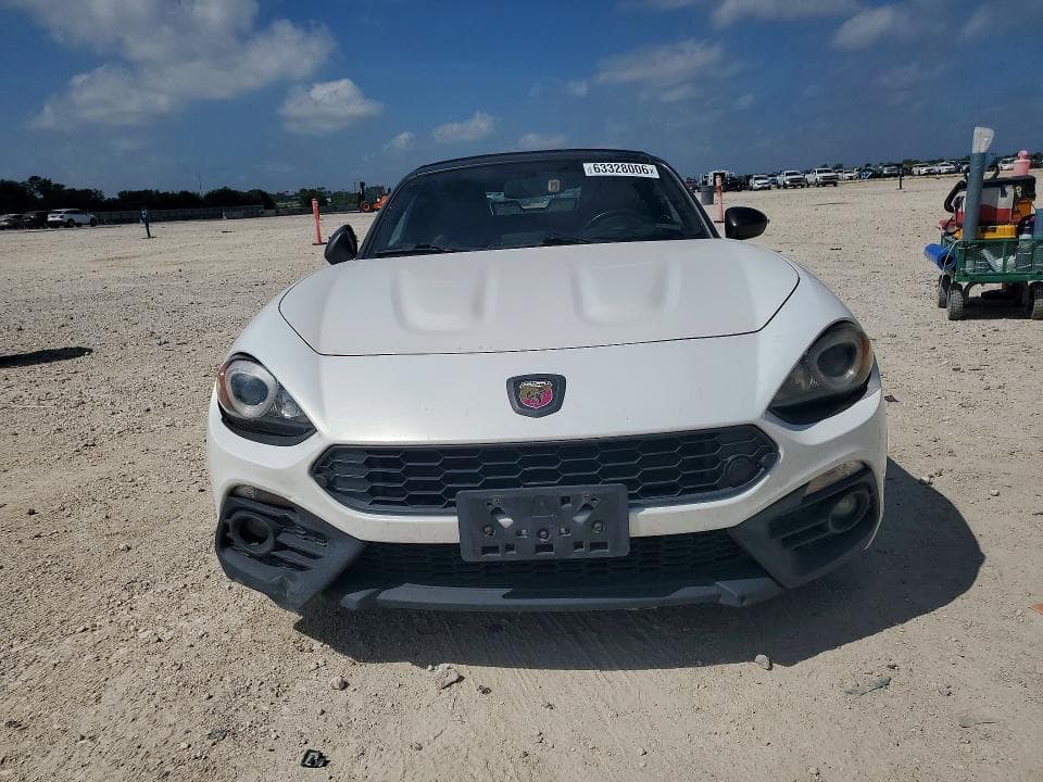 2017 FIAT 124 SPIDER CLASSICA 5