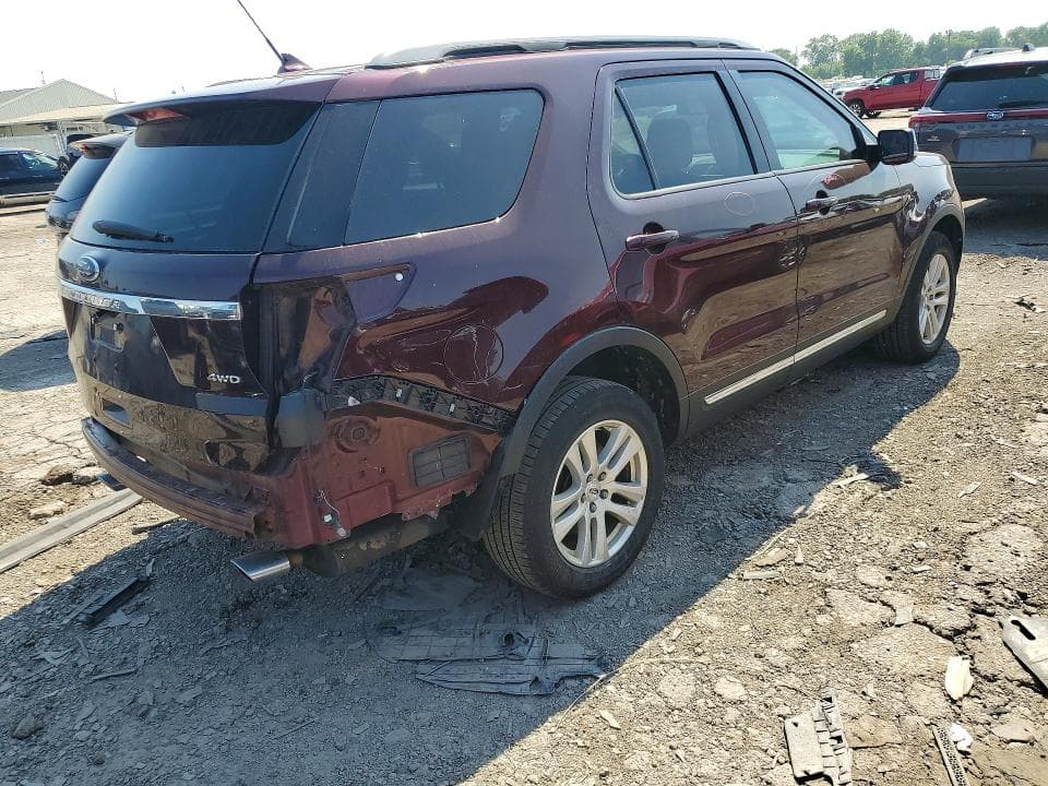 2018 FORD EXPLORER XLT 3
