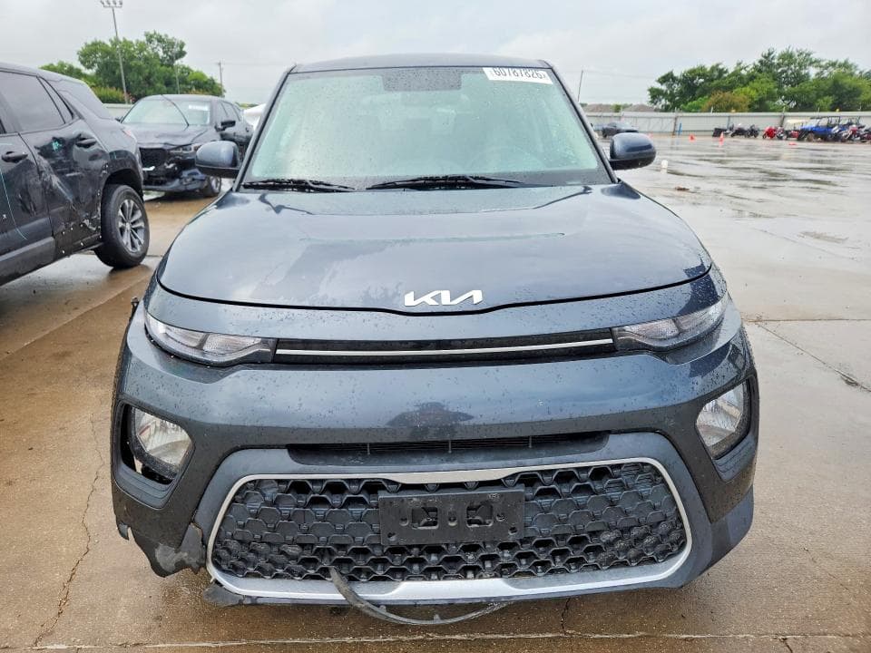 2022 KIA SOUL LX 5