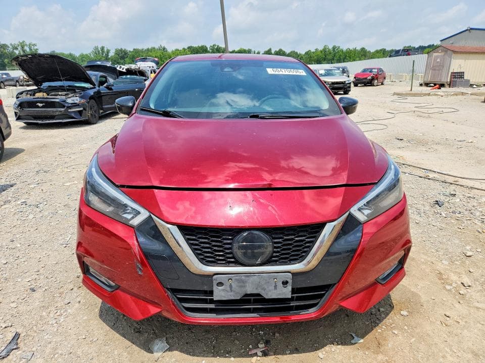 2021 NISSAN VERSA SR 5