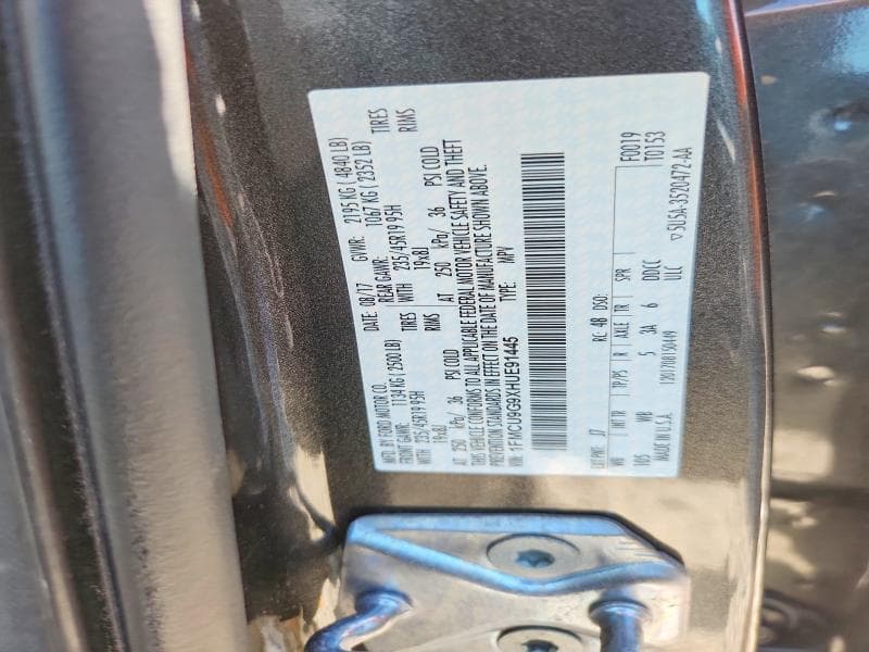 2017 FORD ESCAPE SE 13