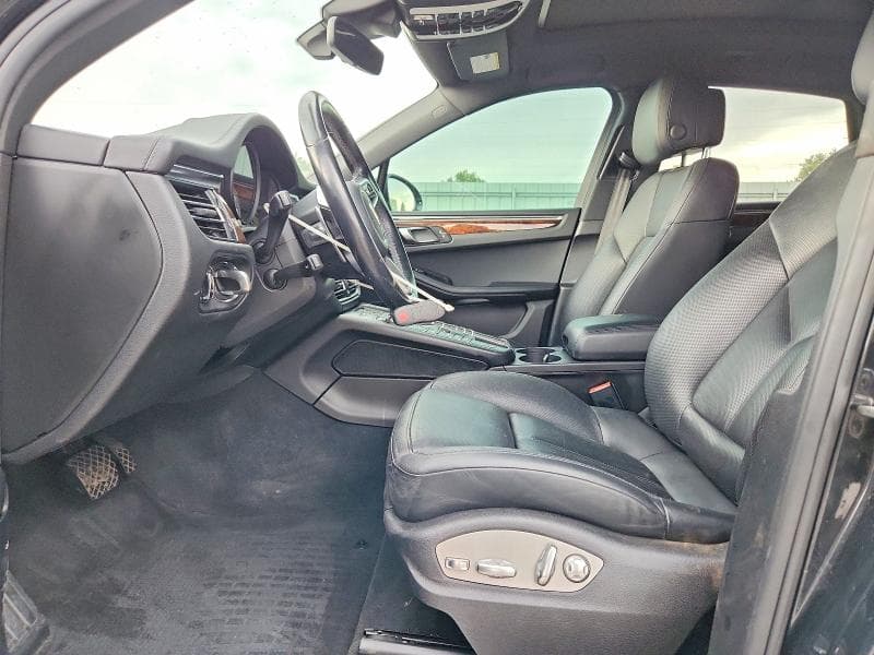 2020 PORSCHE MACAN S 7