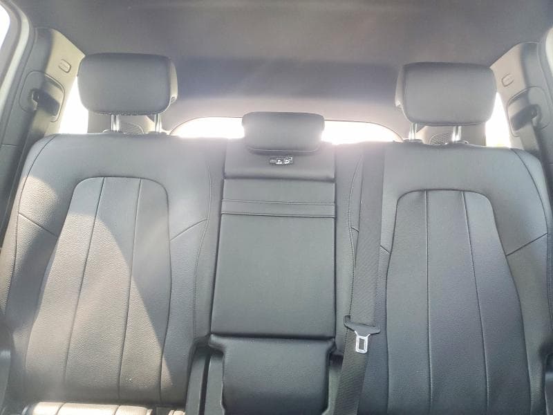2020 MERCEDES-BENZ GLB 250 10