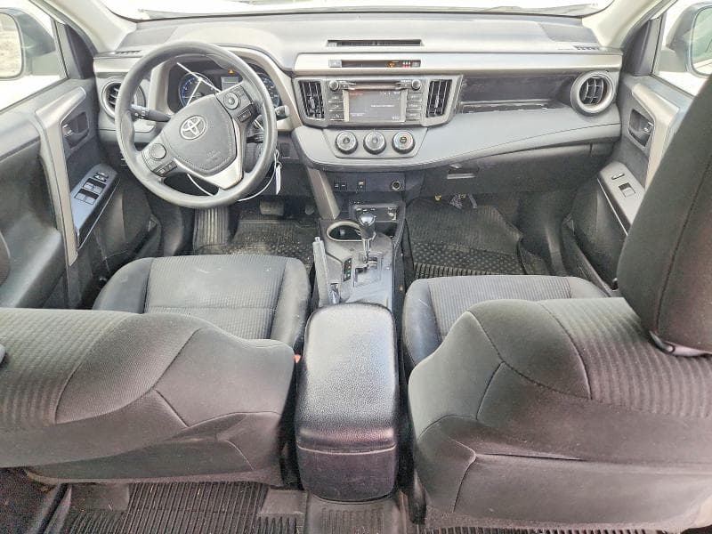 2018 TOYOTA RAV4 LE 8