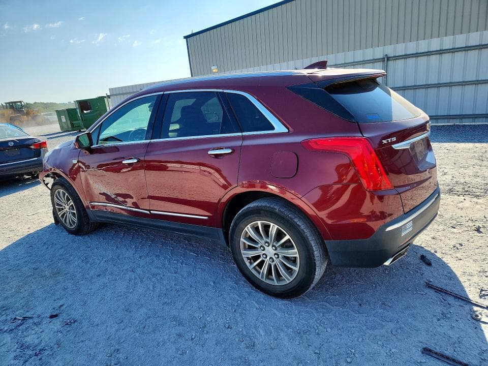 2017 CADILLAC XT5 LUXURY 2