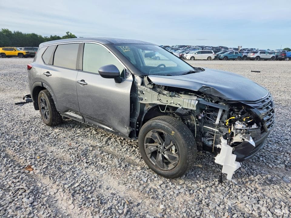 2026 NISSAN ROGUE SV 4