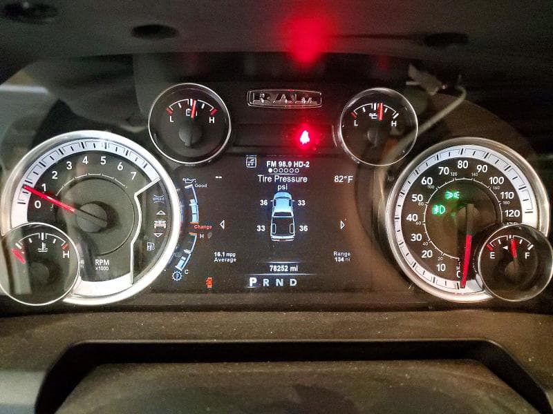 2018 RAM 1500 SLT 9