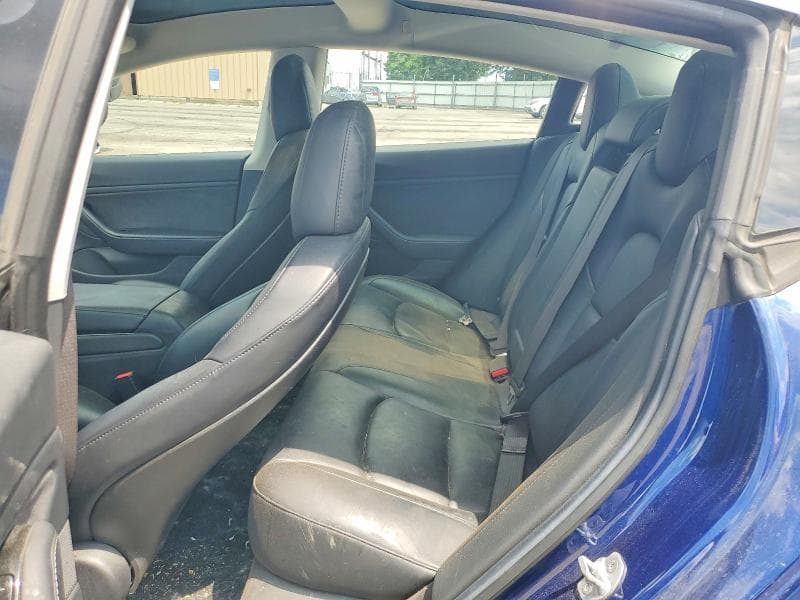 2018 TESLA MODEL 3 10