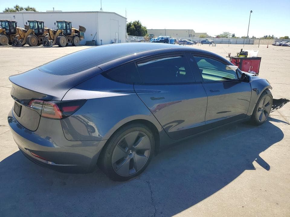2023 TESLA MODEL 3 3