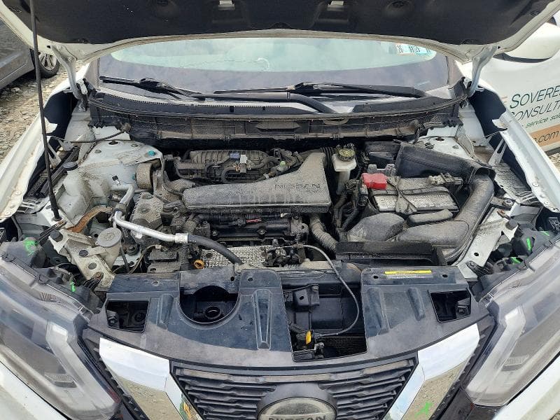 2018 NISSAN ROGUE S 11