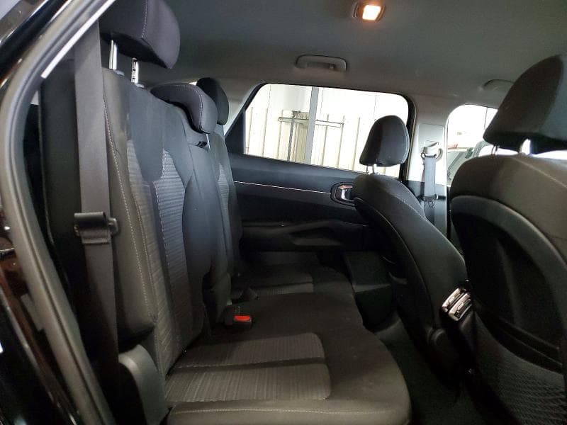 2023 KIA SORENTO LX 11