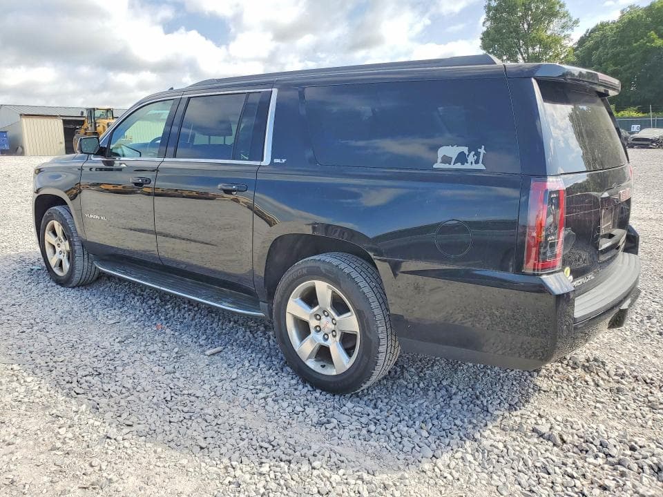 2017 GMC YUKON XL K1500 SLT 2