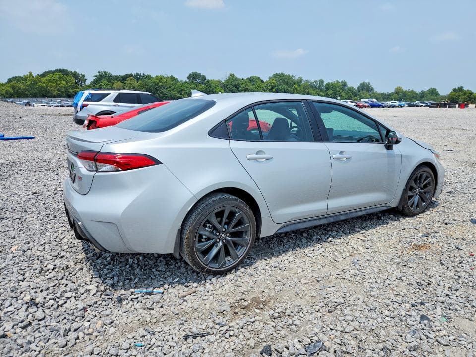 2026 TOYOTA COROLLA SE 3