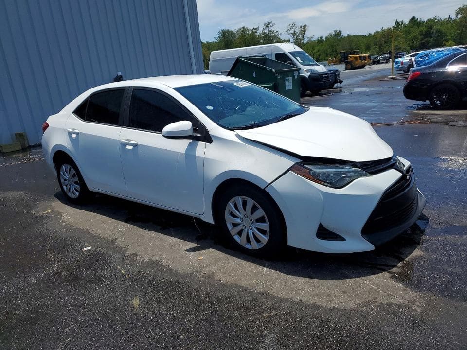 2019 TOYOTA COROLLA LE 4