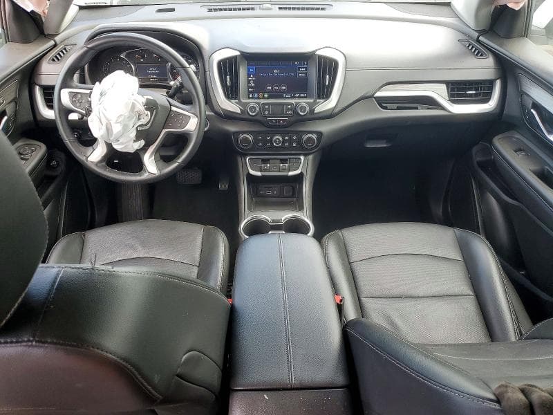2024 GMC TERRAIN SLT 8
