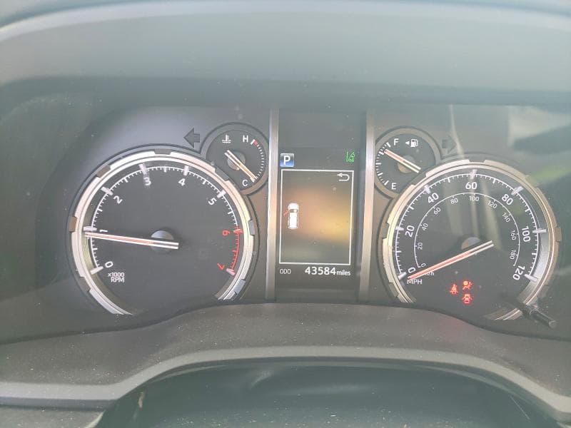 2023 TOYOTA 4RUNNER LIMITED 9