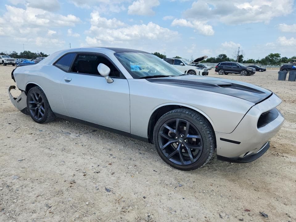 2021 DODGE CHALLENGER SXT 4