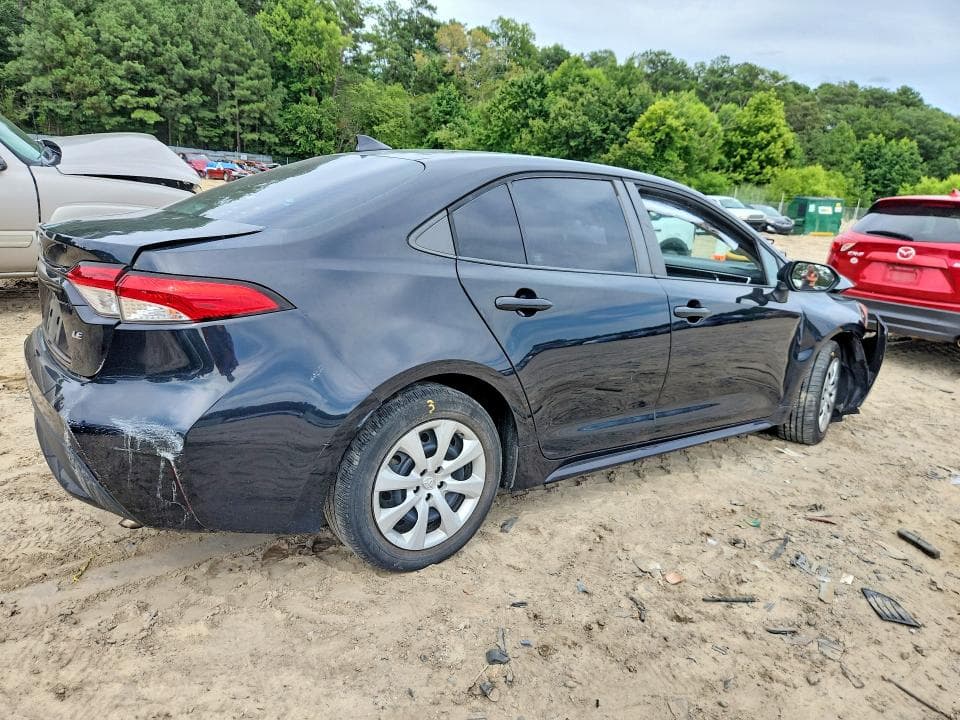 2021 TOYOTA COROLLA LE 3