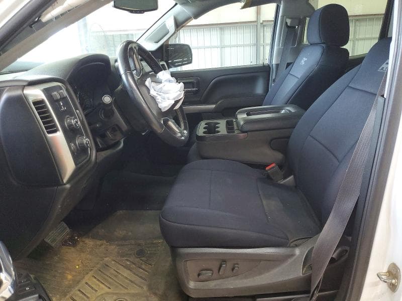 2019 CHEVROLET SILVERADO LD K1500 LT 7