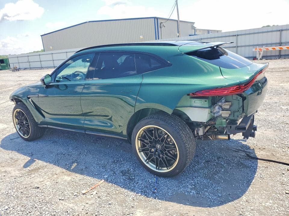 2021 ASTON MARTIN DBX 2