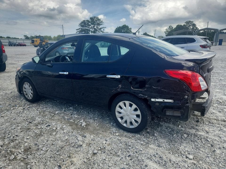 2018 NISSAN VERSA SV 2
