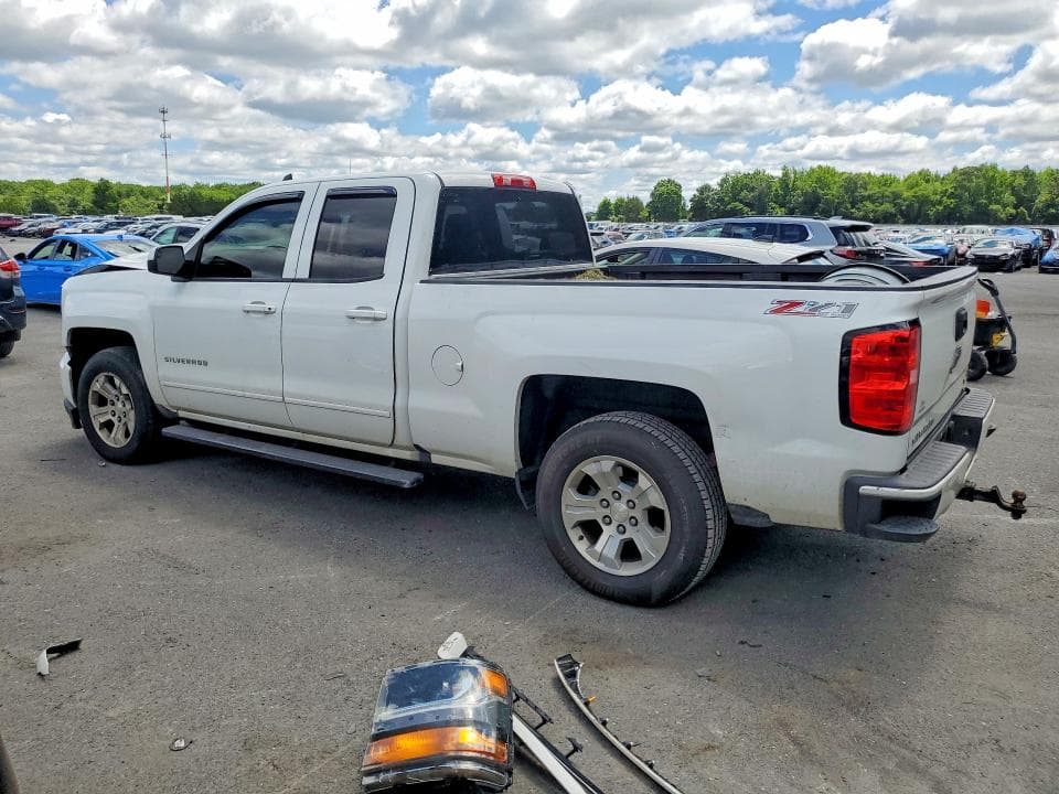 2017 CHEVROLET SILVERADO K1500 LT 2