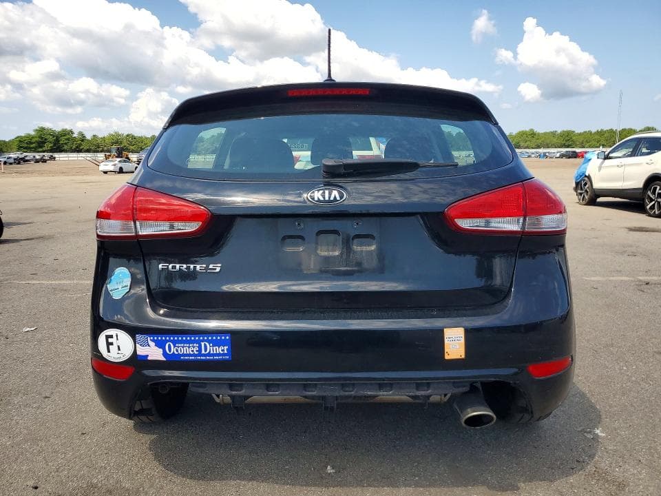 2017 KIA FORTE5 LX 6