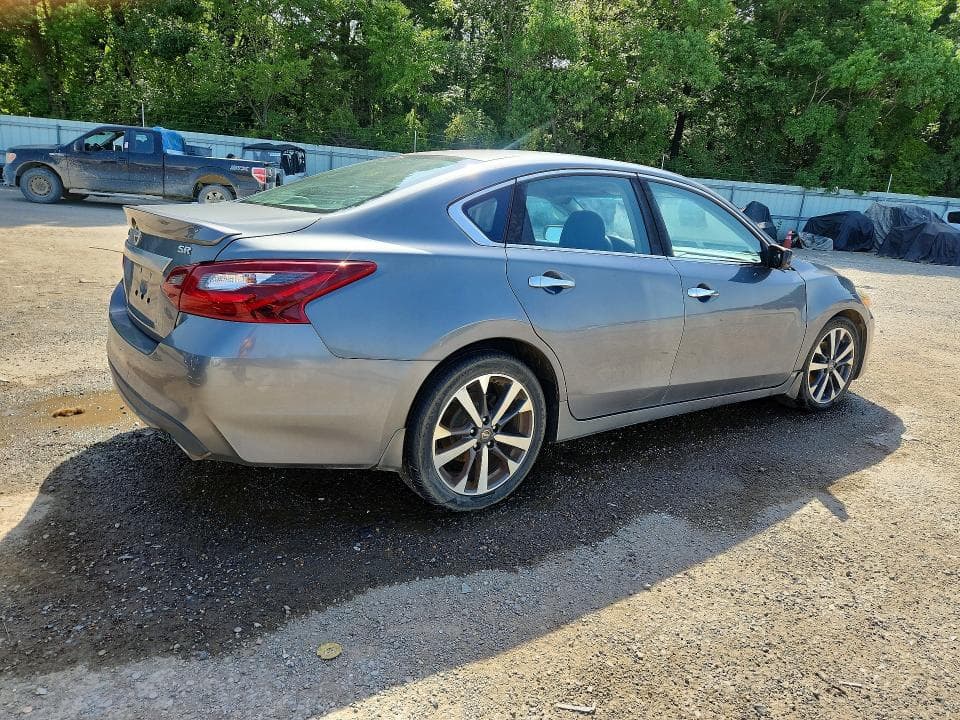 2017 NISSAN ALTIMA 2.5 SR 3