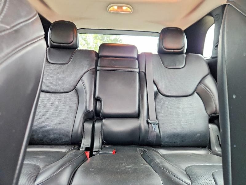 2017 JEEP CHEROKEE OVERLAND 10