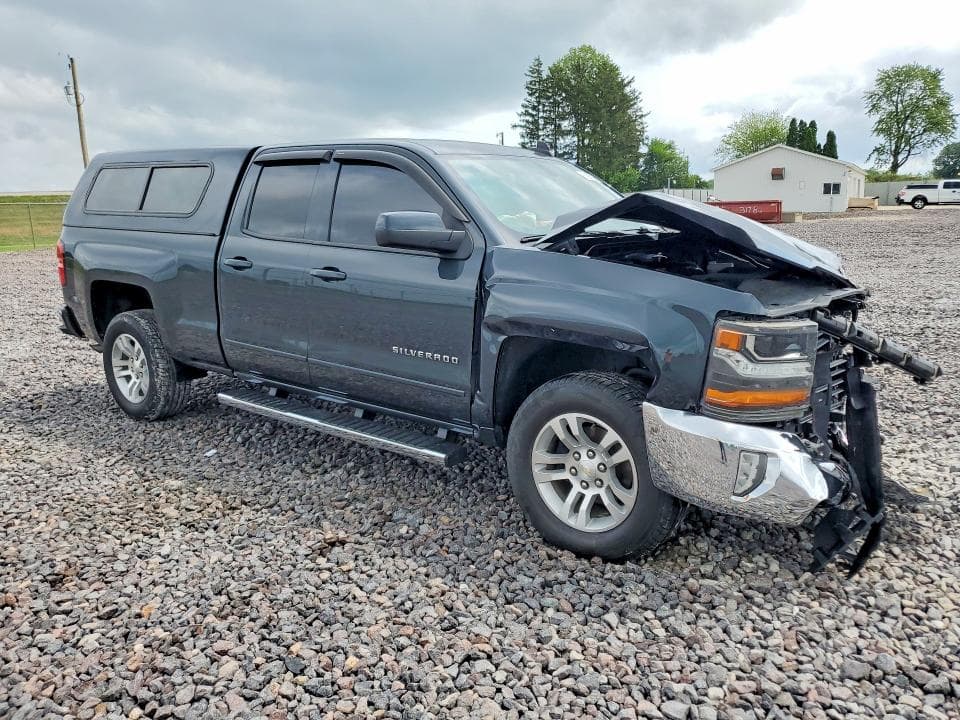 2019 CHEVROLET SILVERADO LD K1500 LT 4