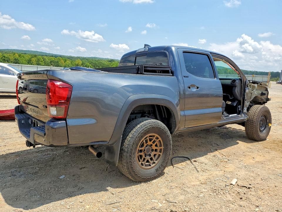 2023 TOYOTA TACOMA 3