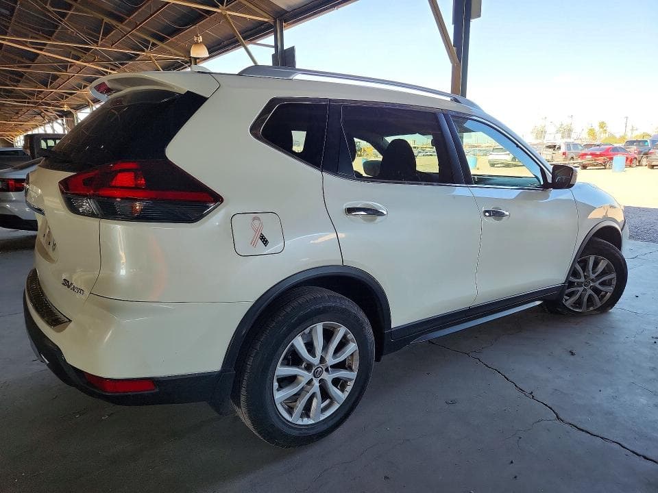 2018 NISSAN ROGUE SV 3