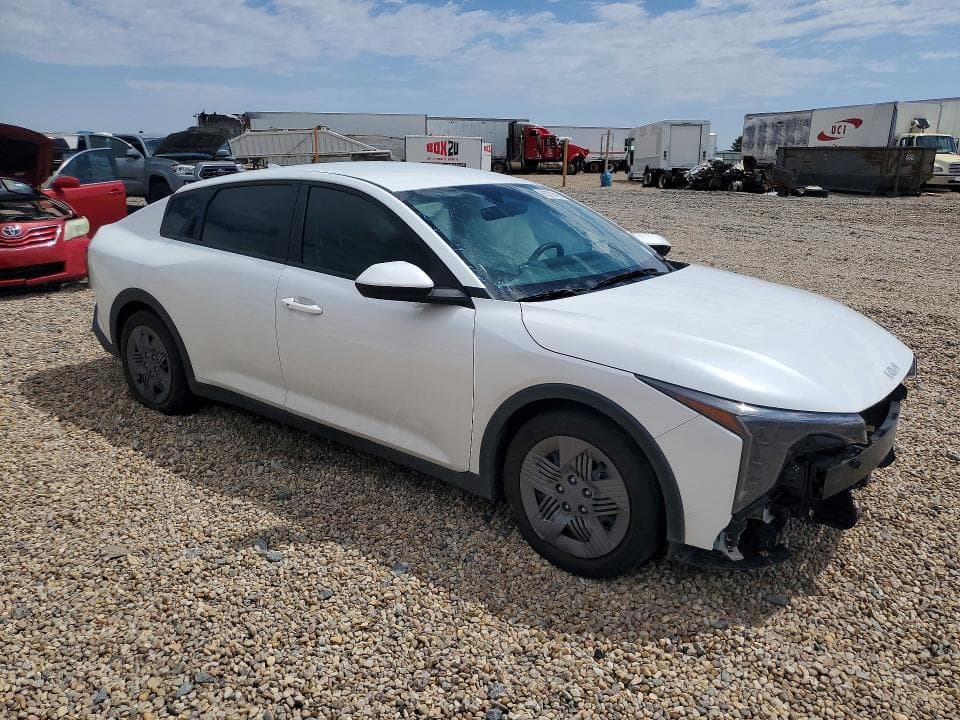 2025 KIA K4 LX 4