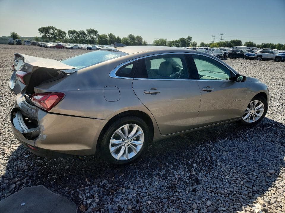 2022 CHEVROLET MALIBU LT 3