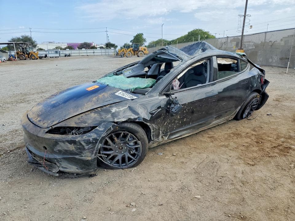 2026 TESLA MODEL 3 - 1