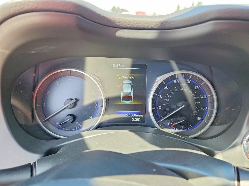 2017 INFINITI Q50 2.0T 9