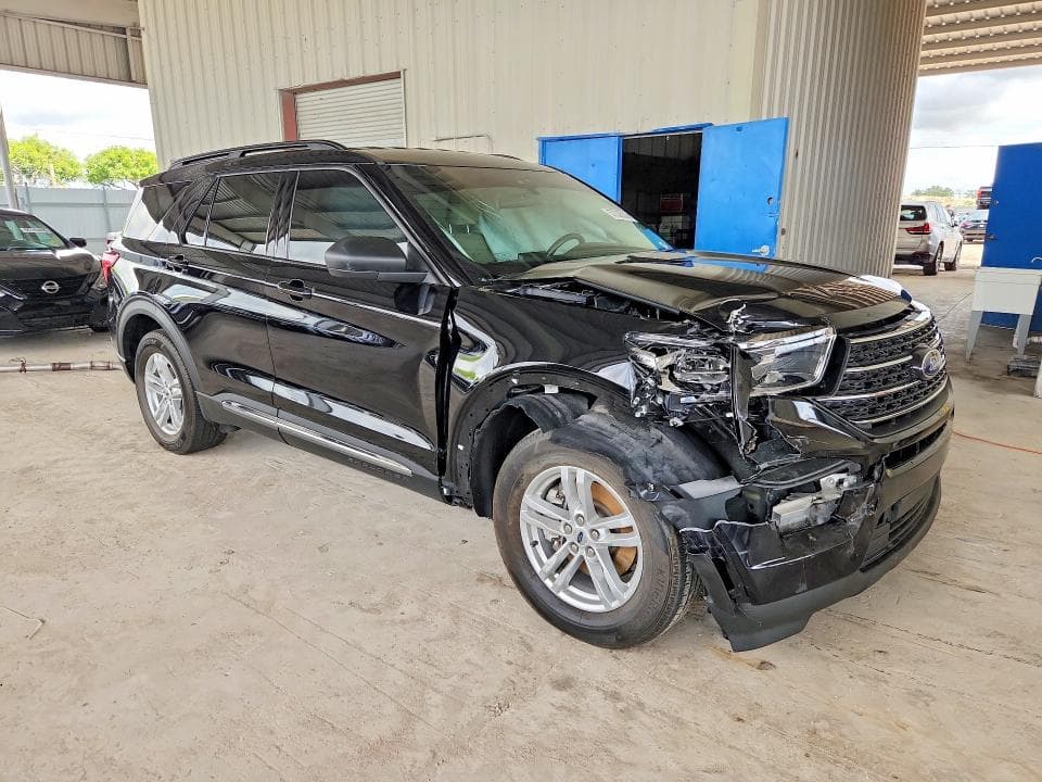 2022 FORD EXPLORER XLT 4