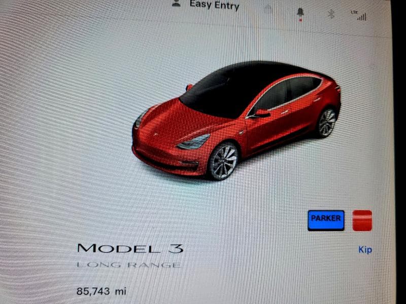 2018 TESLA MODEL 3 9