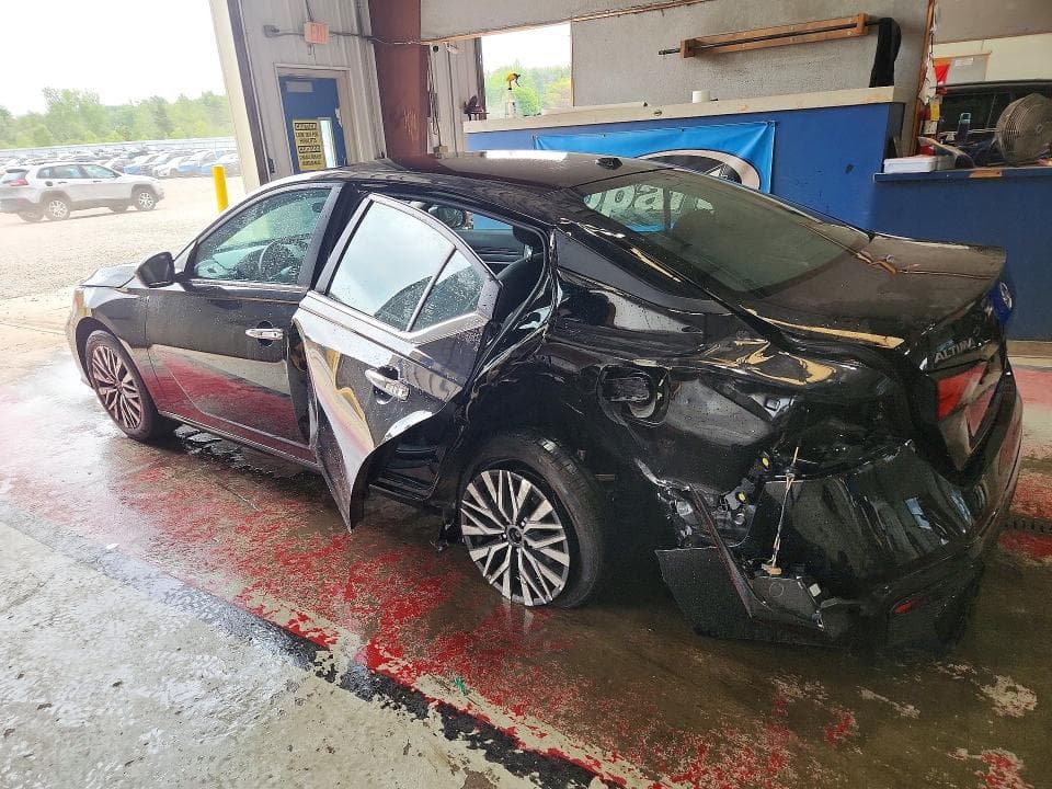 2025 NISSAN ALTIMA SV 2