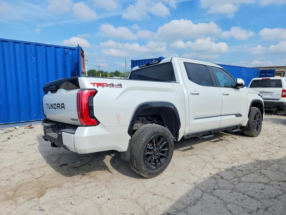 2025 TOYOTA TUNDRA PLATINUM HV 3