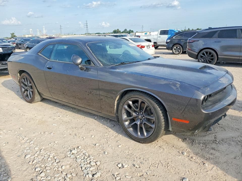 2023 DODGE CHALLENGER GT 4
