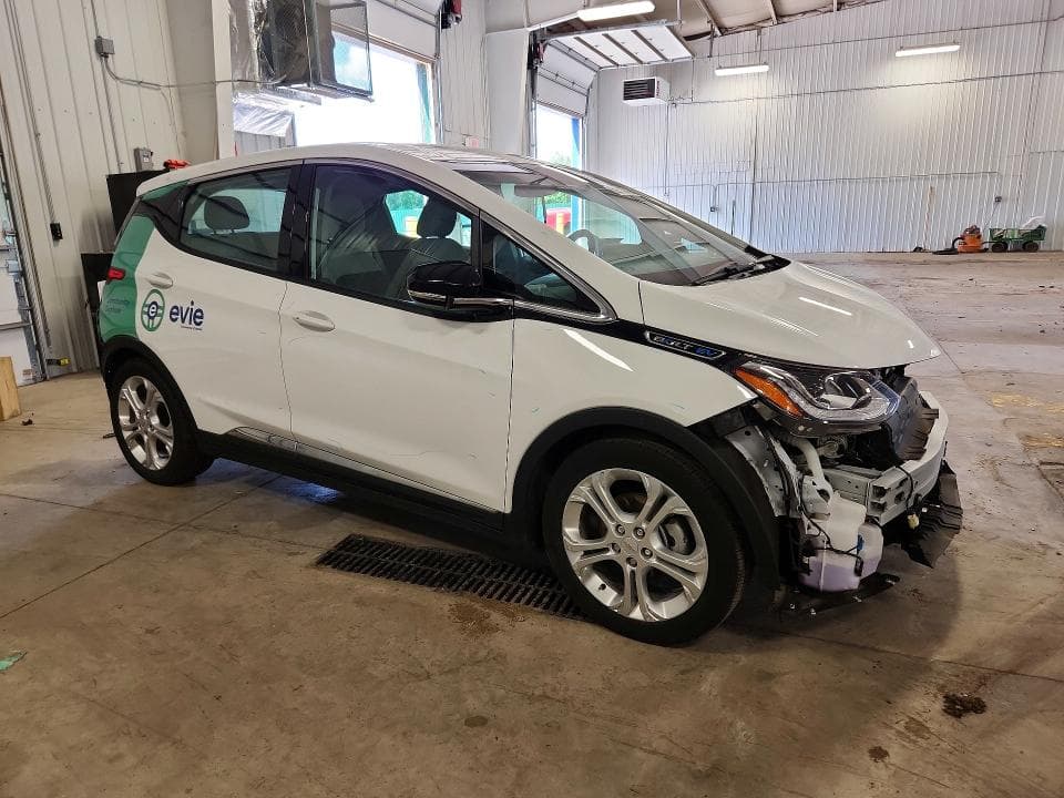 2021 CHEVROLET BOLT EV LT 4