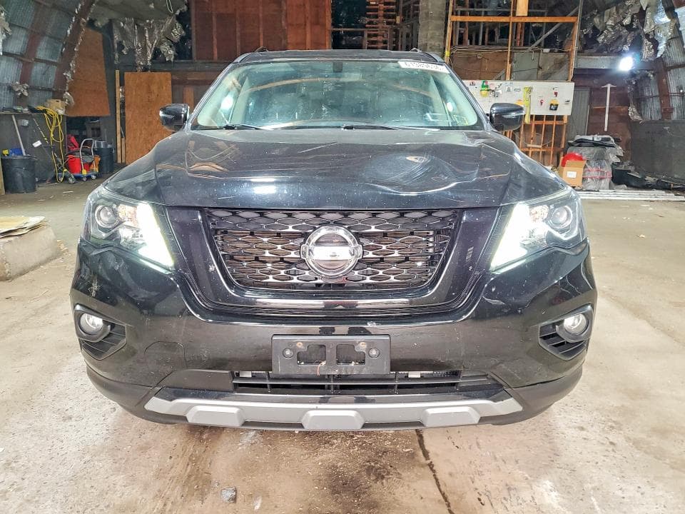 2019 NISSAN PATHFINDER SV 5